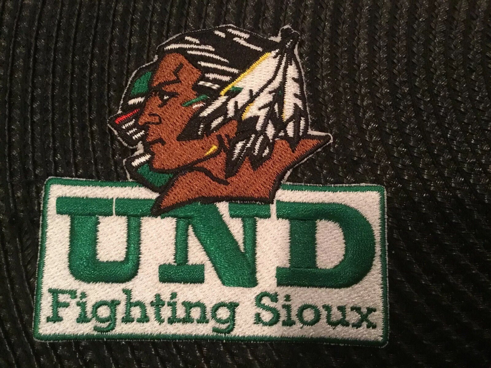 UND University of North Dakota Fighting Sioux  iron on embroidered patch 3" x 3"