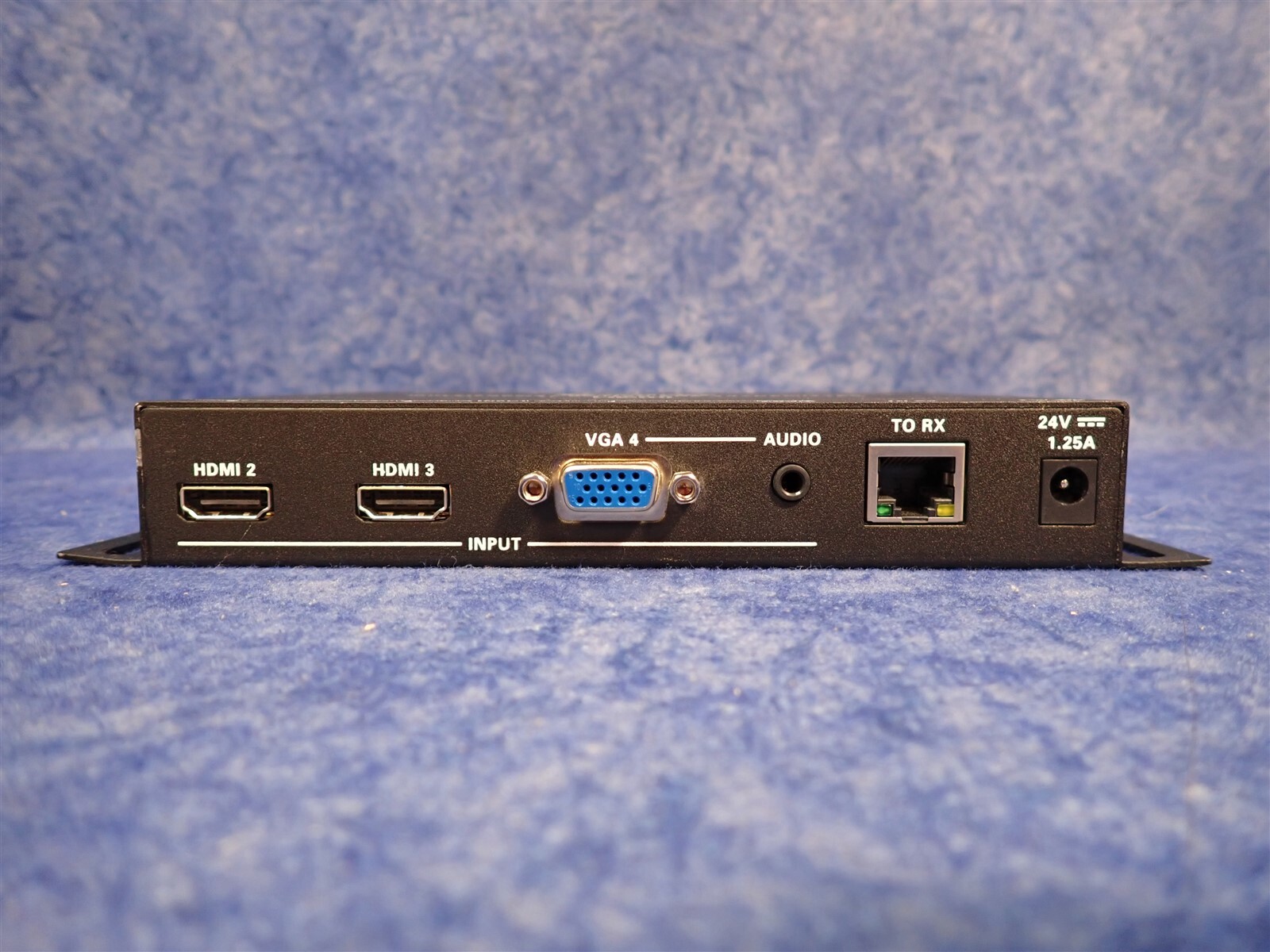 Crestron HD-MD-400-C-E / HD Scaling Auto-Switcher Transmitter Only (G46)