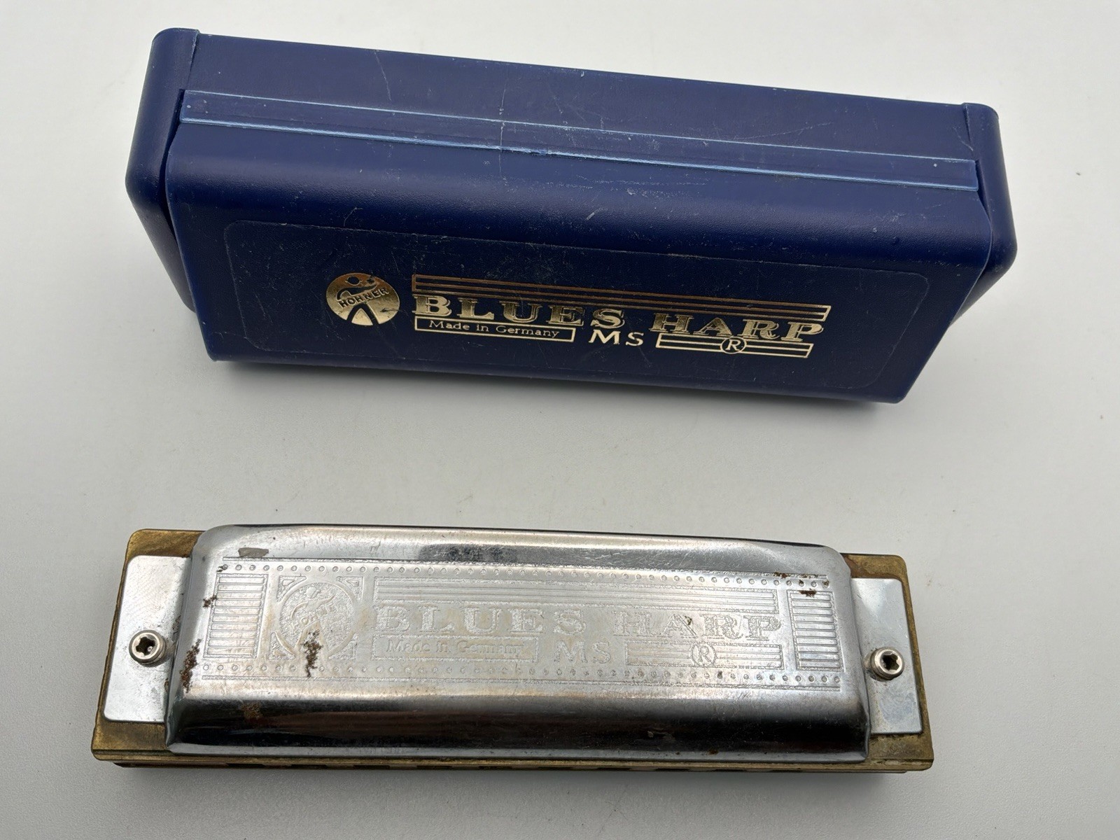 Hohner Blues Harp MS 532/20 Key D Diatonic Harmonica Germany w/ Case & Manual