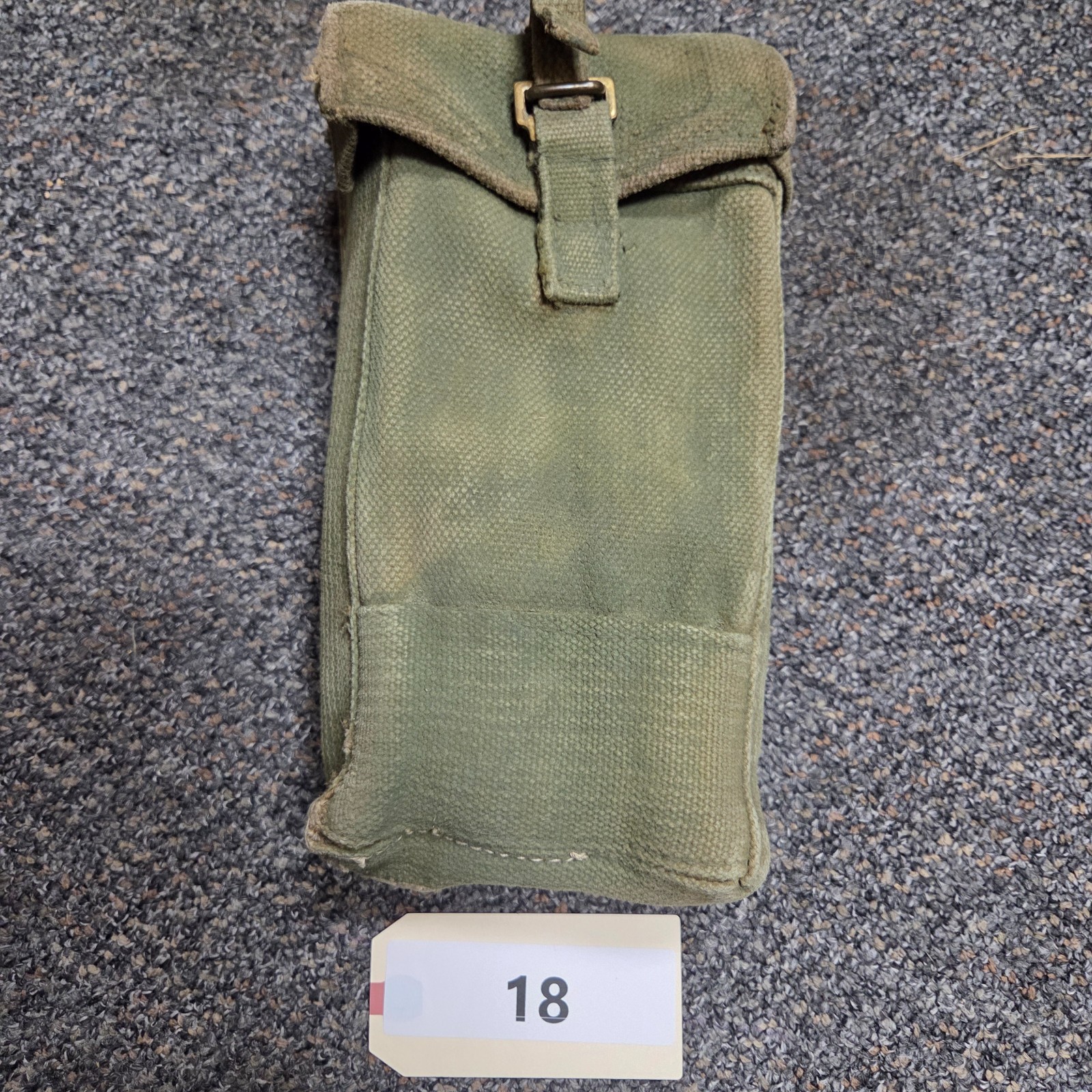 WW2 British P37 Ammunition Magazine Pouch Webbing Equipment Blanco (18)