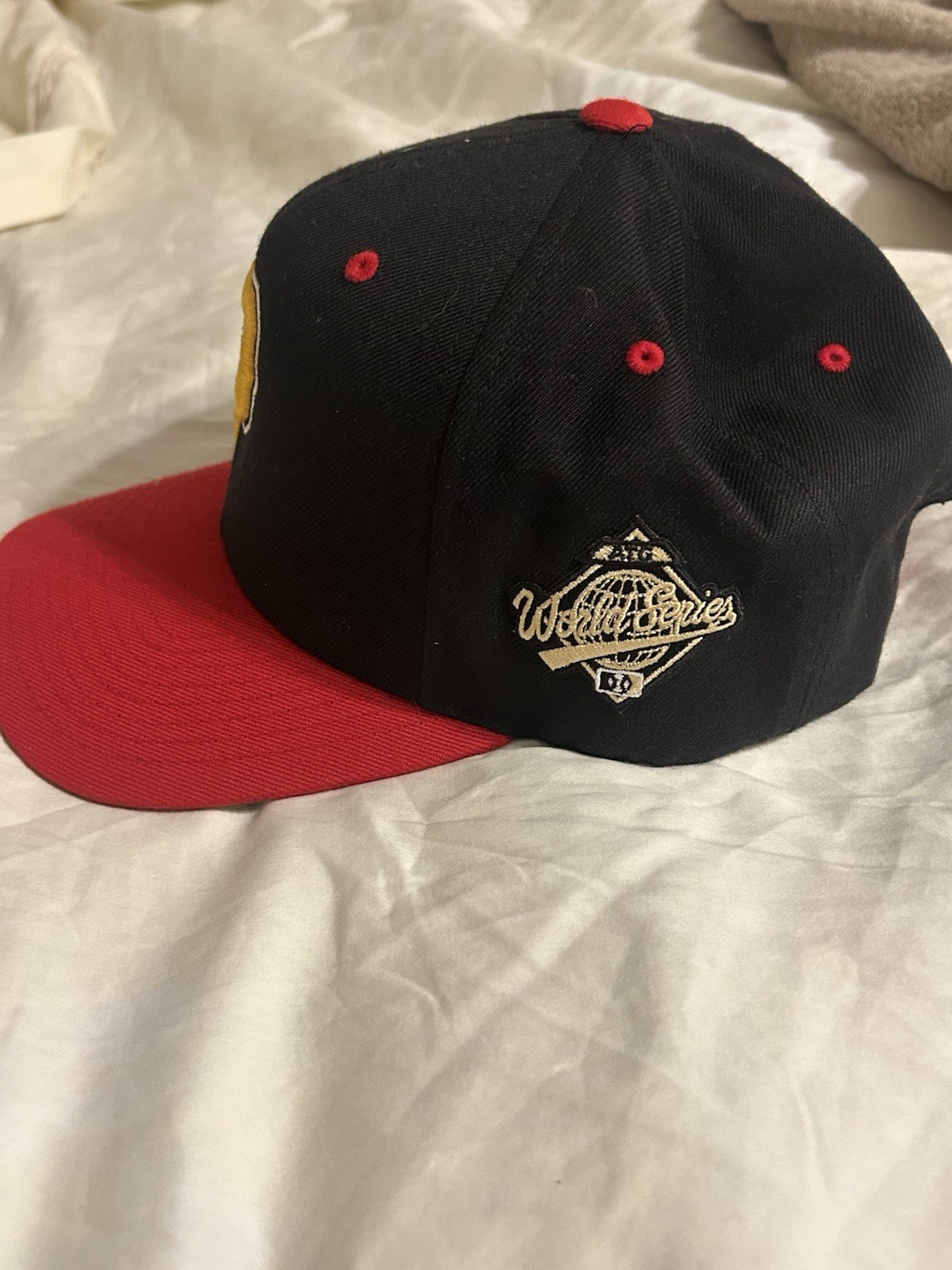 Pittsburgh Pirates SnapBack Hat