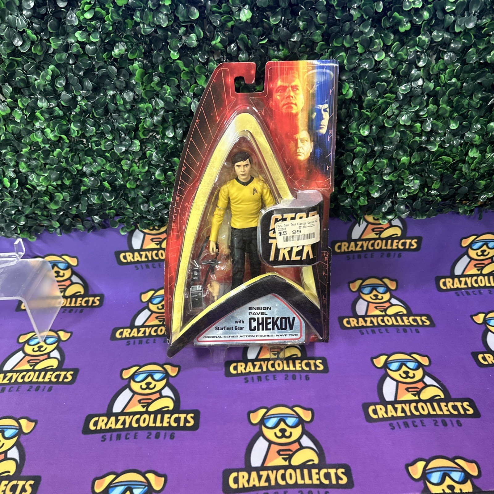 1x  RJ6678: Star Trek: Wave Two: Ensign Pavel Chekov: 85840: 2003 New Lightly Sc