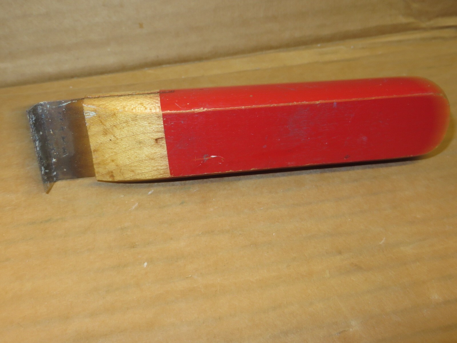 RED DEVIL vintage scraper WOOD HANDLE 5"
