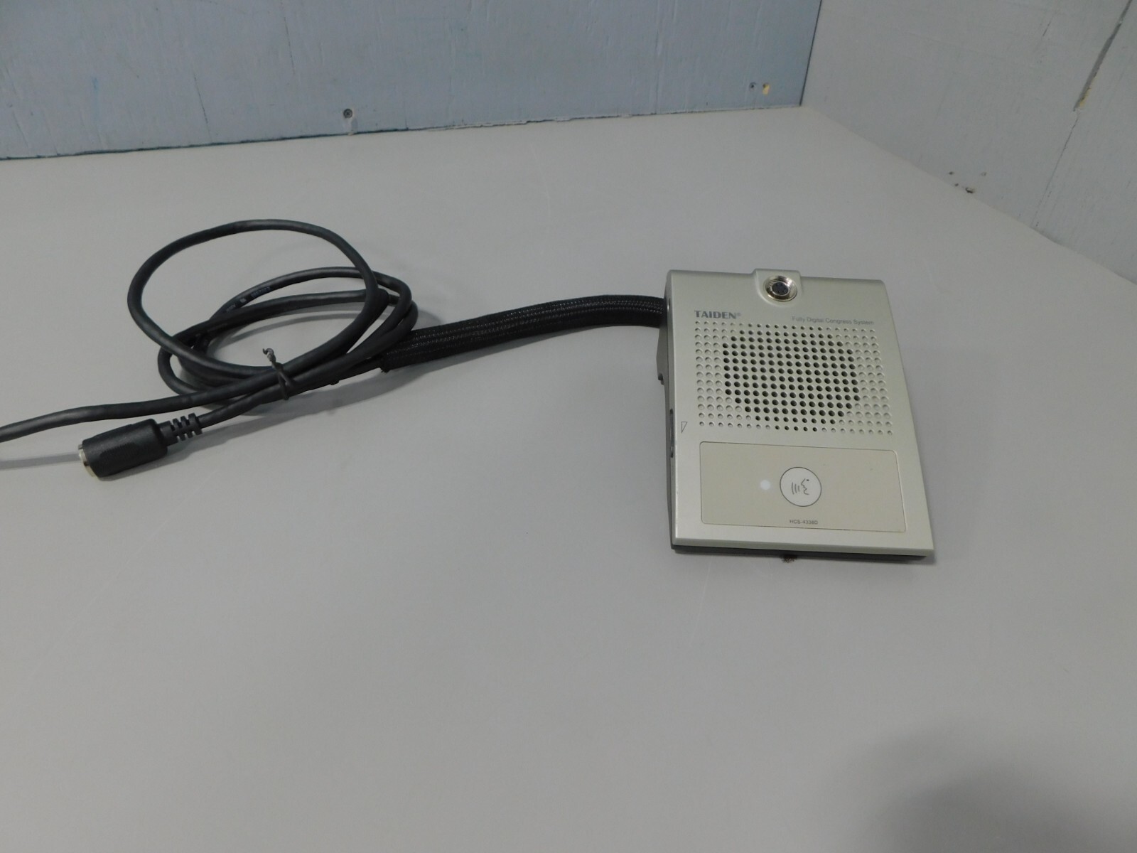 Taiden HCS-4338ND_B/50 Congress System Delegate Unit (no microphone)