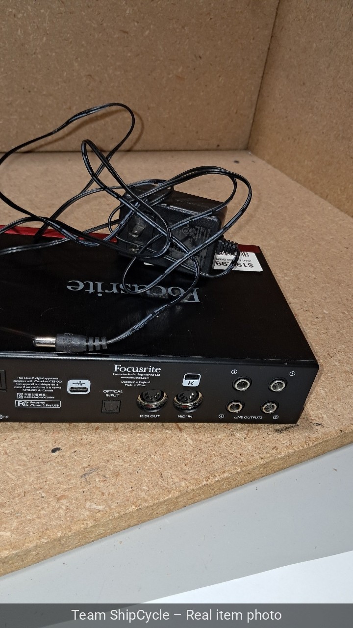 FOR PARTS -- Focusrite Clarett 2Pre USBC Audio Interface G2U