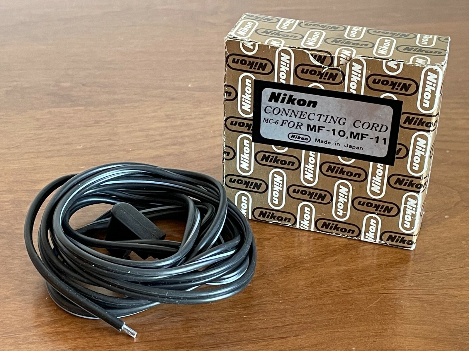 RARE Nikon MC-6 External Power Connecting Cord in box for F2 DATA MF-10 MF-11