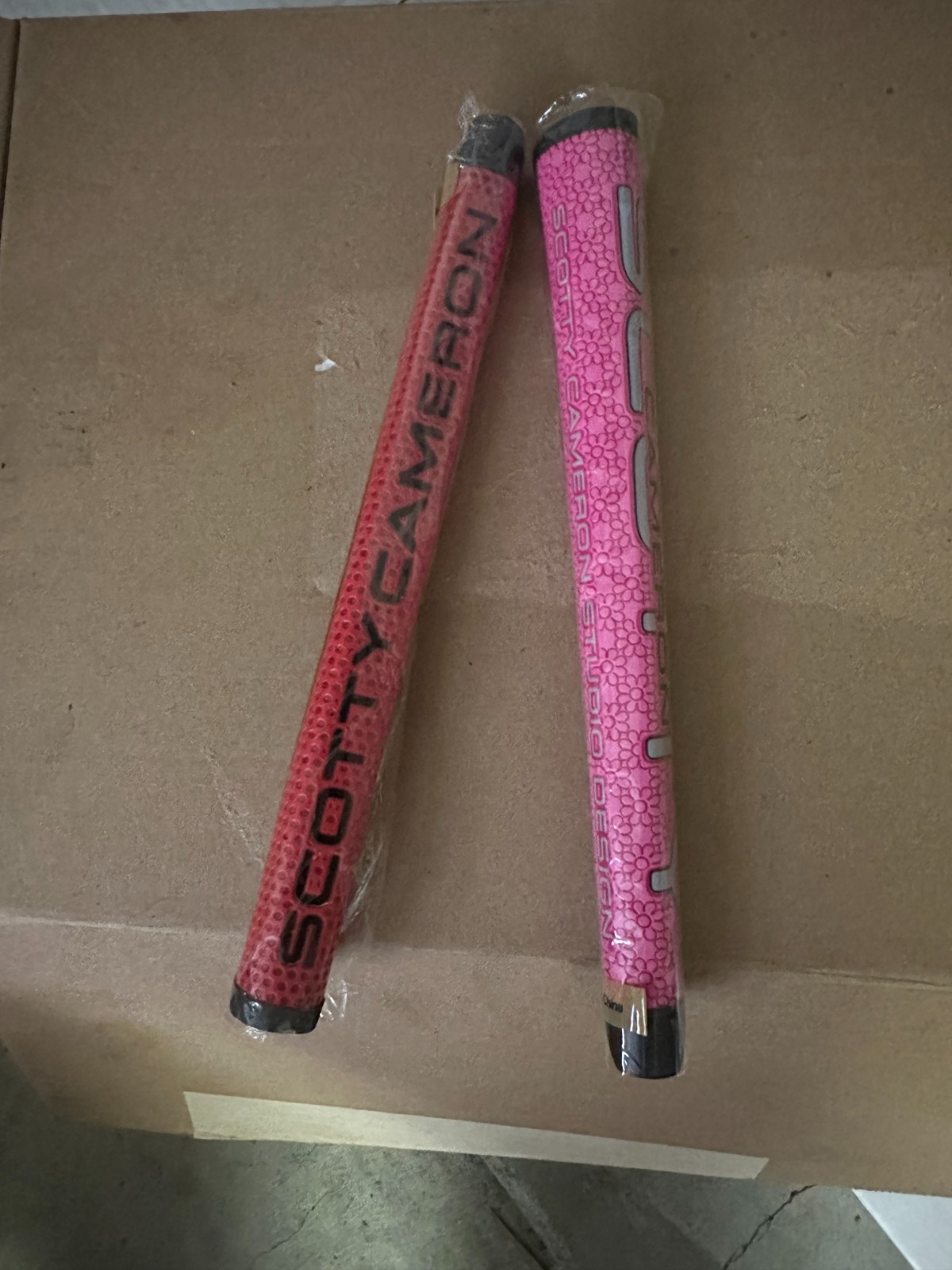 2 Brand New Scotty Cameron 11-inch Mid-Size Matador Grips: Electric Pink  & Red