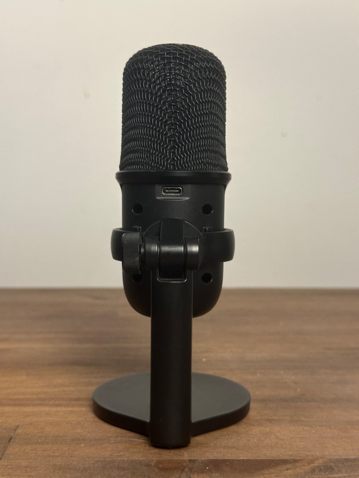 HyperX SoloCast USB Condenser Microphone – Gaming / Streaming – Great Condition