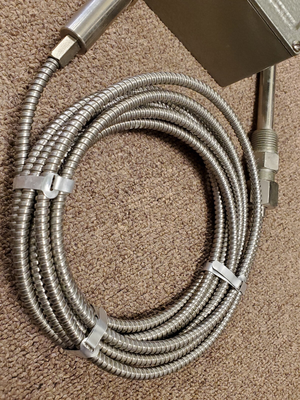 Temperature Control switch United Electric Controls Co., E27A, 20 amps, new