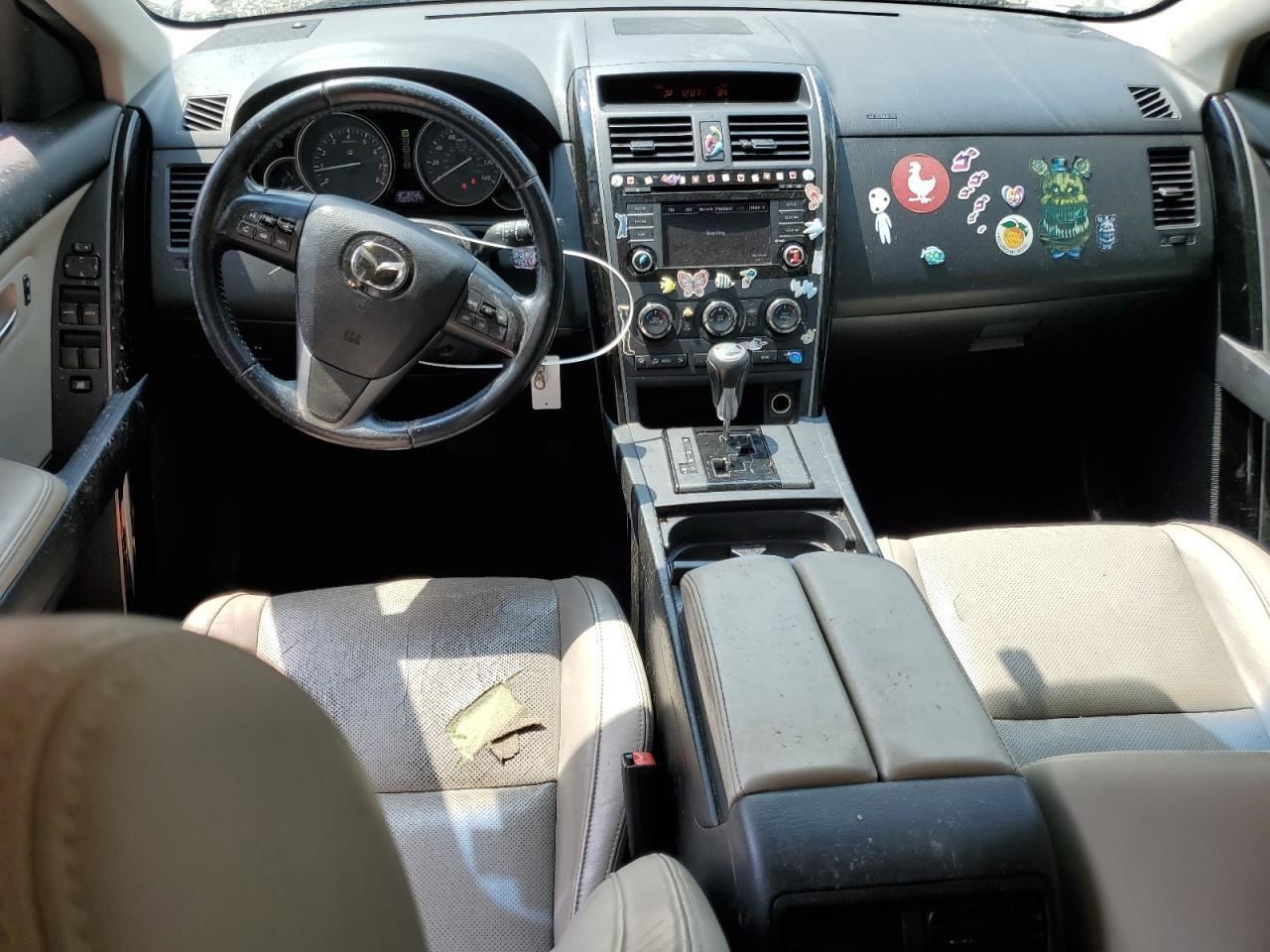 CX-9 2015 Glove Box 4862475