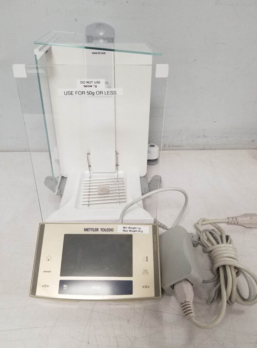 Mettler Toledo XS205 Dual Range Analytical Balance 81/220g 0.01/0.1mgLabX