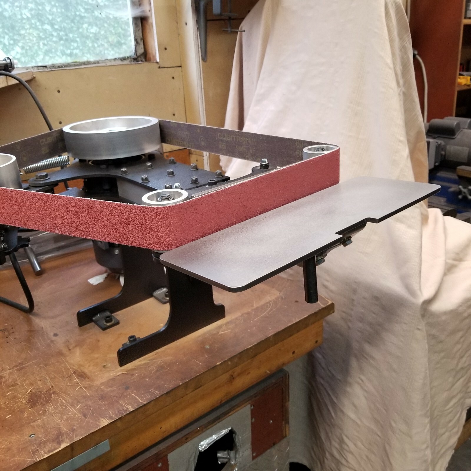 D-D Work / Tool Rest for OBM Origin Blade Maker Belt Grinder - 18" Table