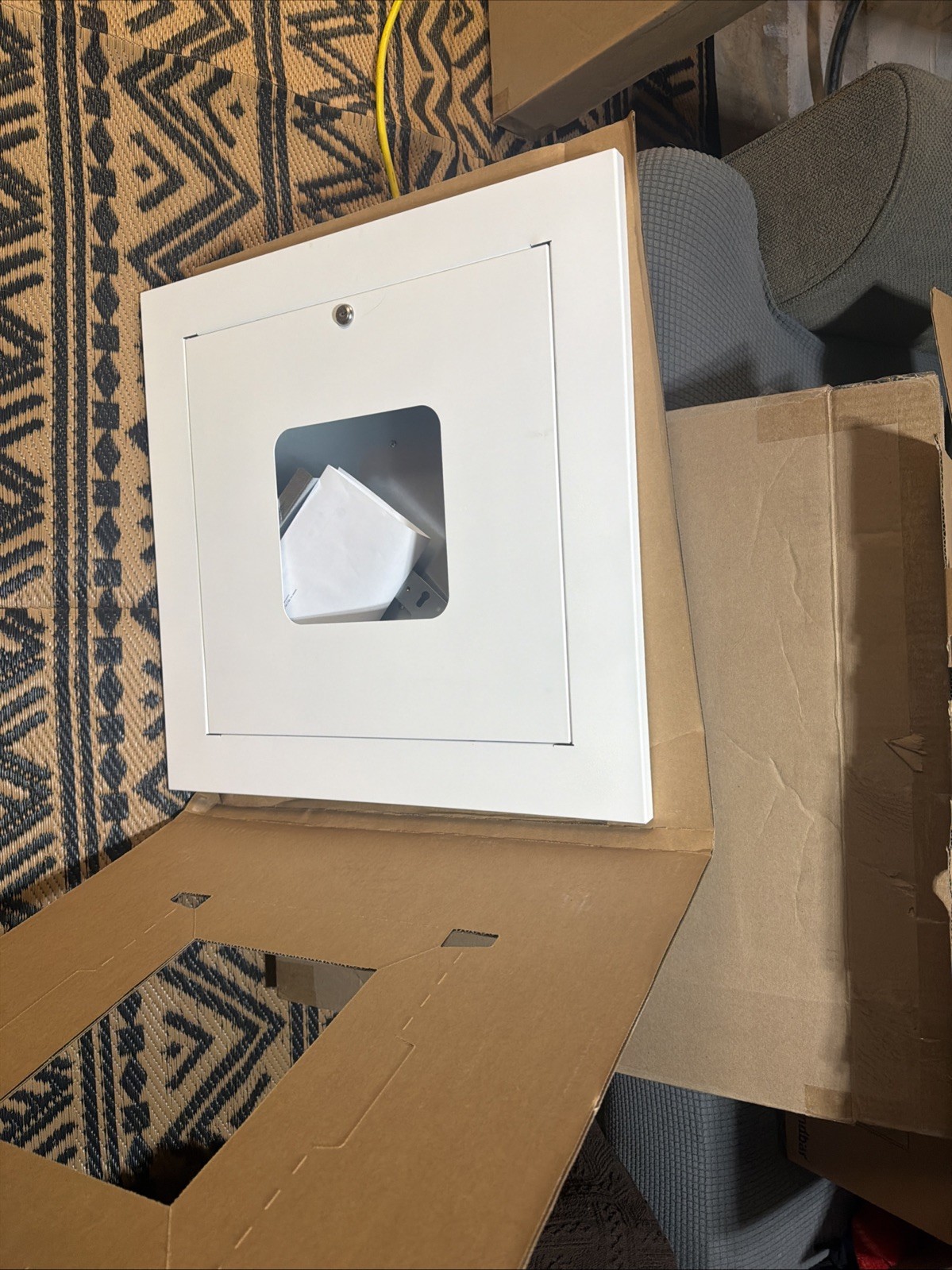 NEW Oberon Locking Suspension Ceiling Mount For Wifi Access Point Model 1064-00