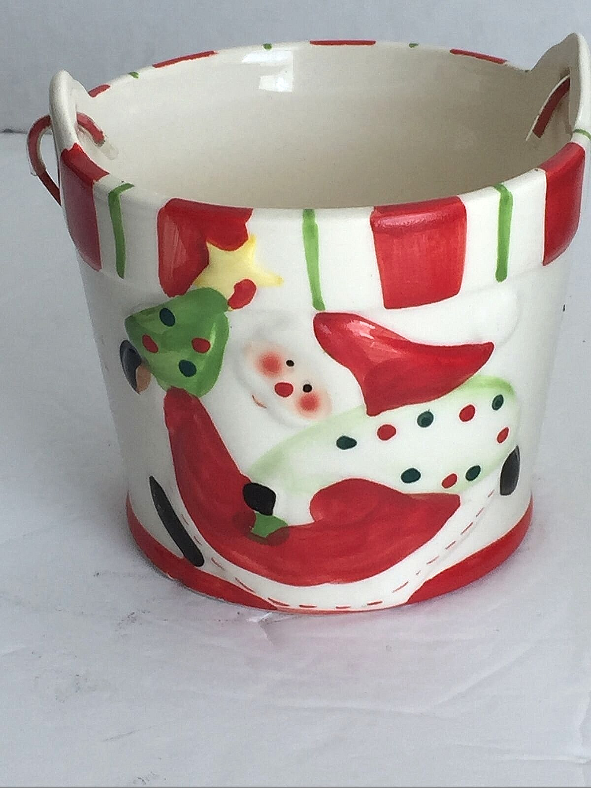 Santa Tree Gift  Christmas Candy Treat Ceramic Pail 3.5x3.75" D Red Wire Handle