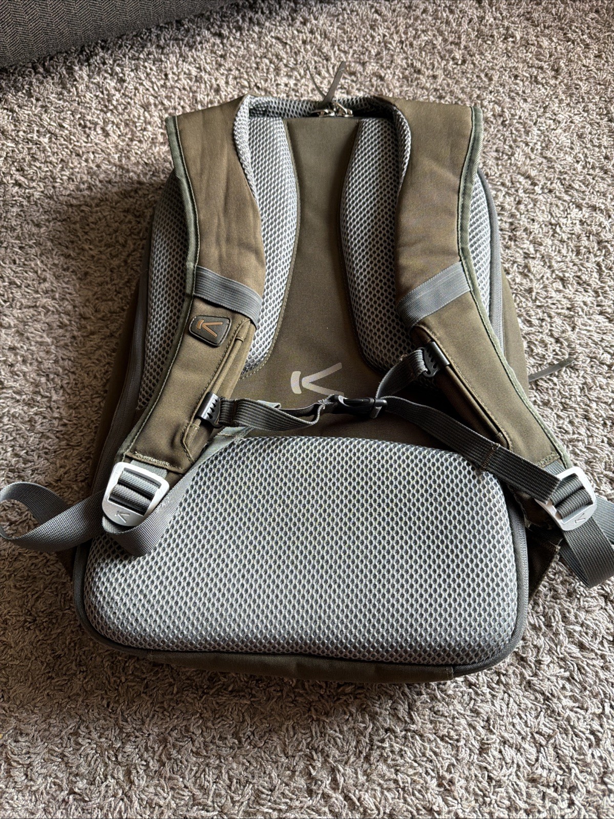 Keen Backpack Olive Hybrid Transport Backpack
