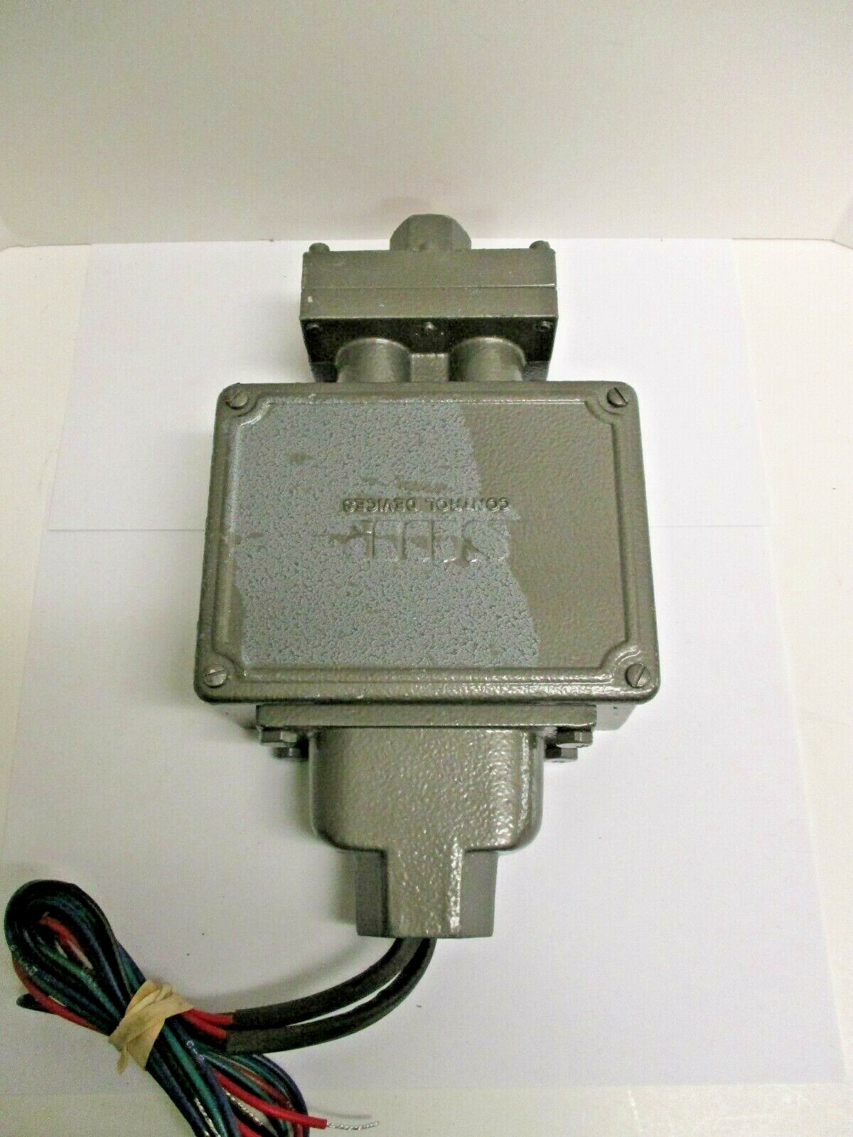 SOR PRESSURE SWITCH, 74V2-EF117-M4-C1A-YY