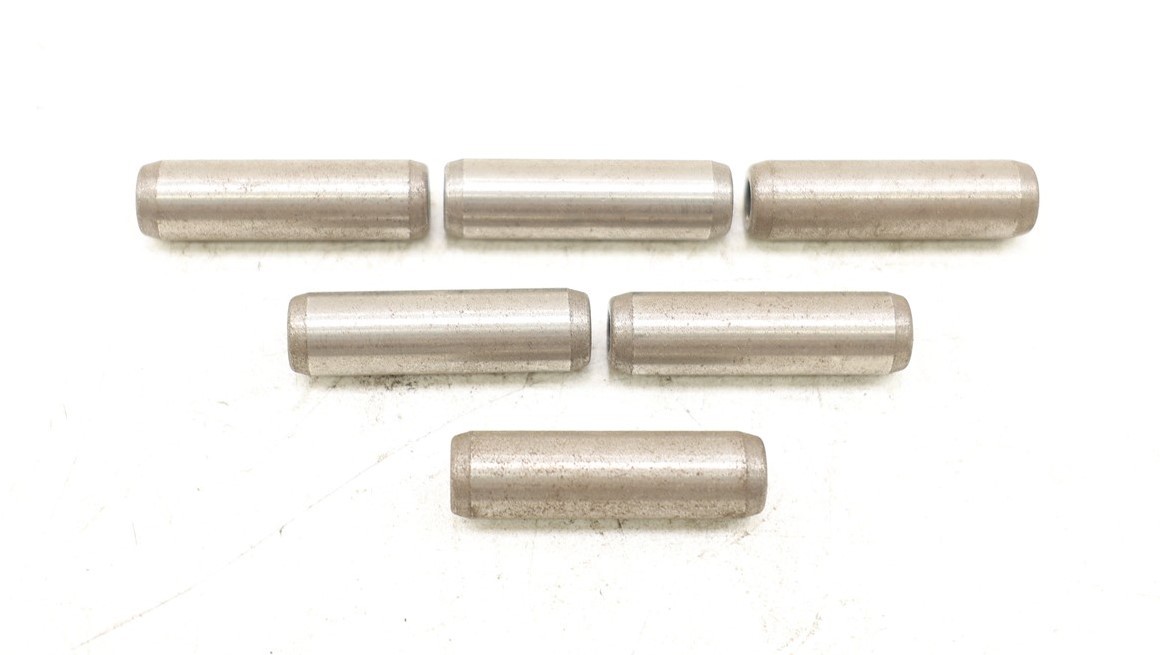 NEW OEM GM Engine Exhaust Valve Guides 96103035 Aveo 2004-2008 Wave 2005-2008
