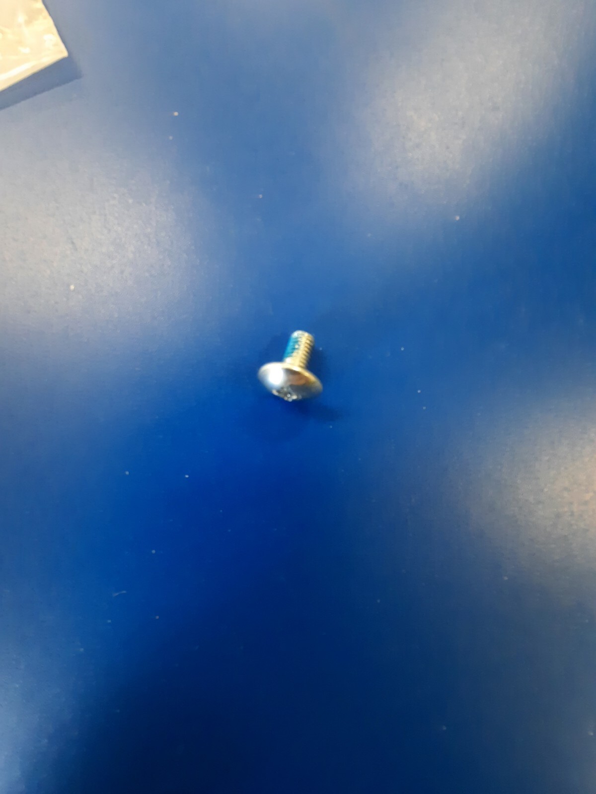 YELLOW JACKET - 60108 - SCREW FOR KNOB FOR MODELS 60101, 60102, 60103 CUTTERS