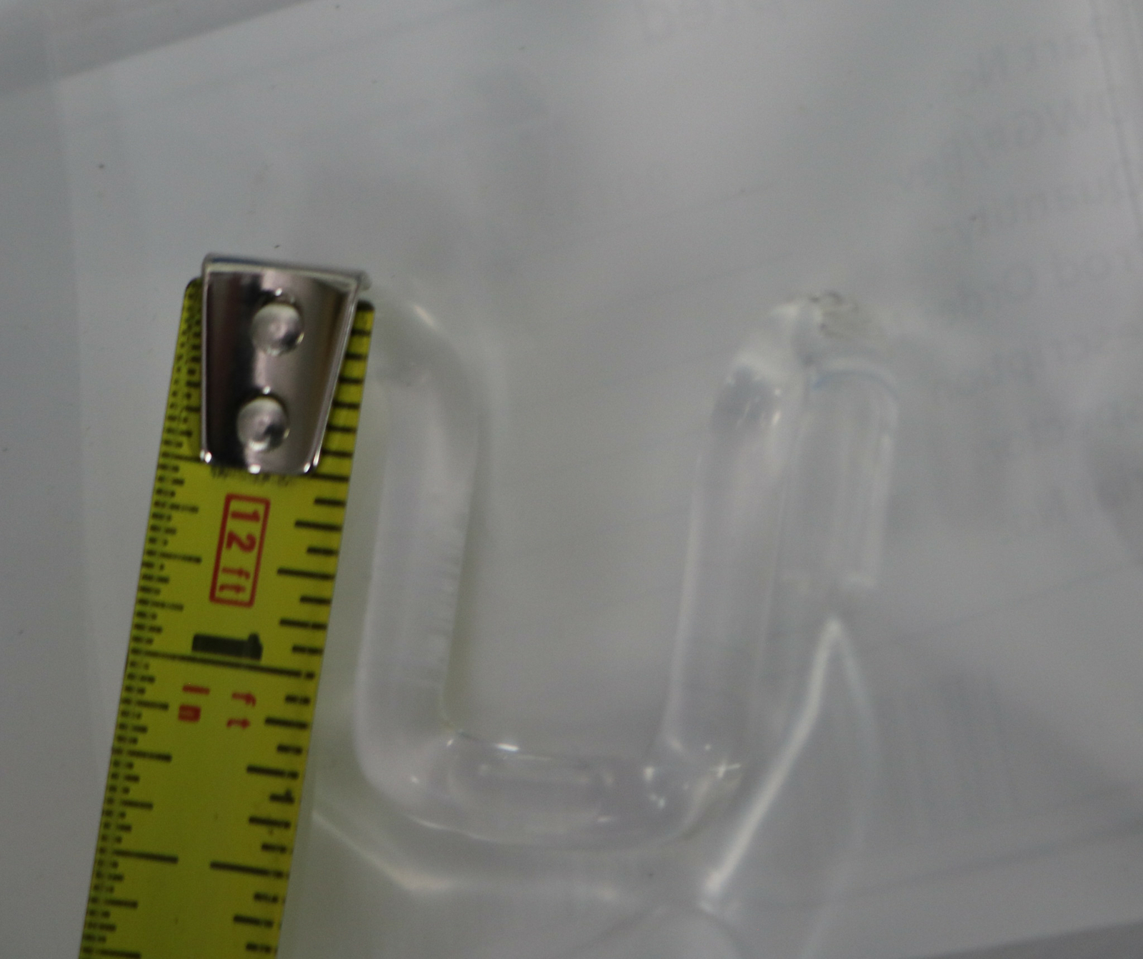 LTD Materials AMAT 300mm Quartz Clip 90133677