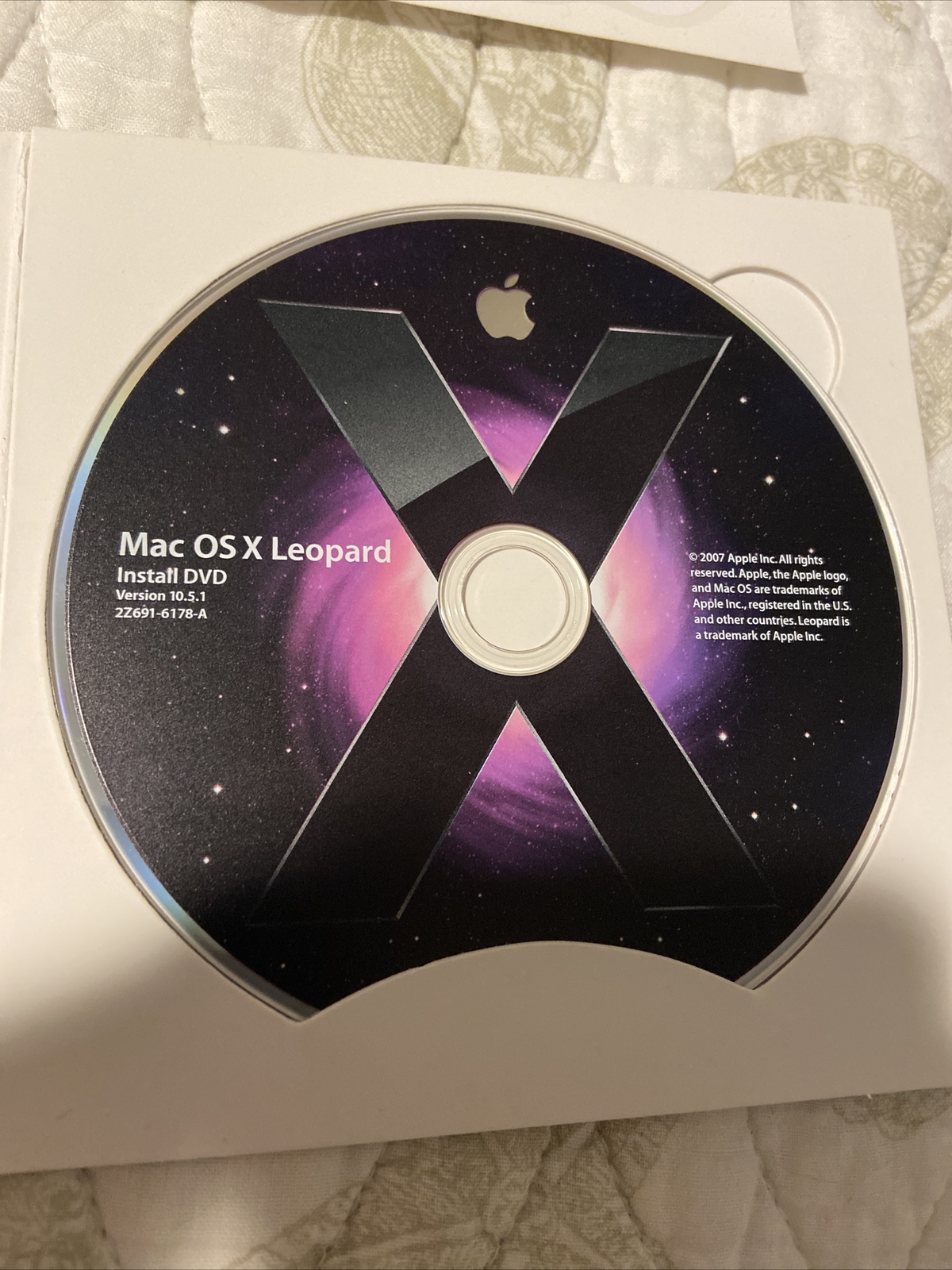 Mac OS X Leopard v10.5.1 Retail Version Install DVD MB427X/A Original