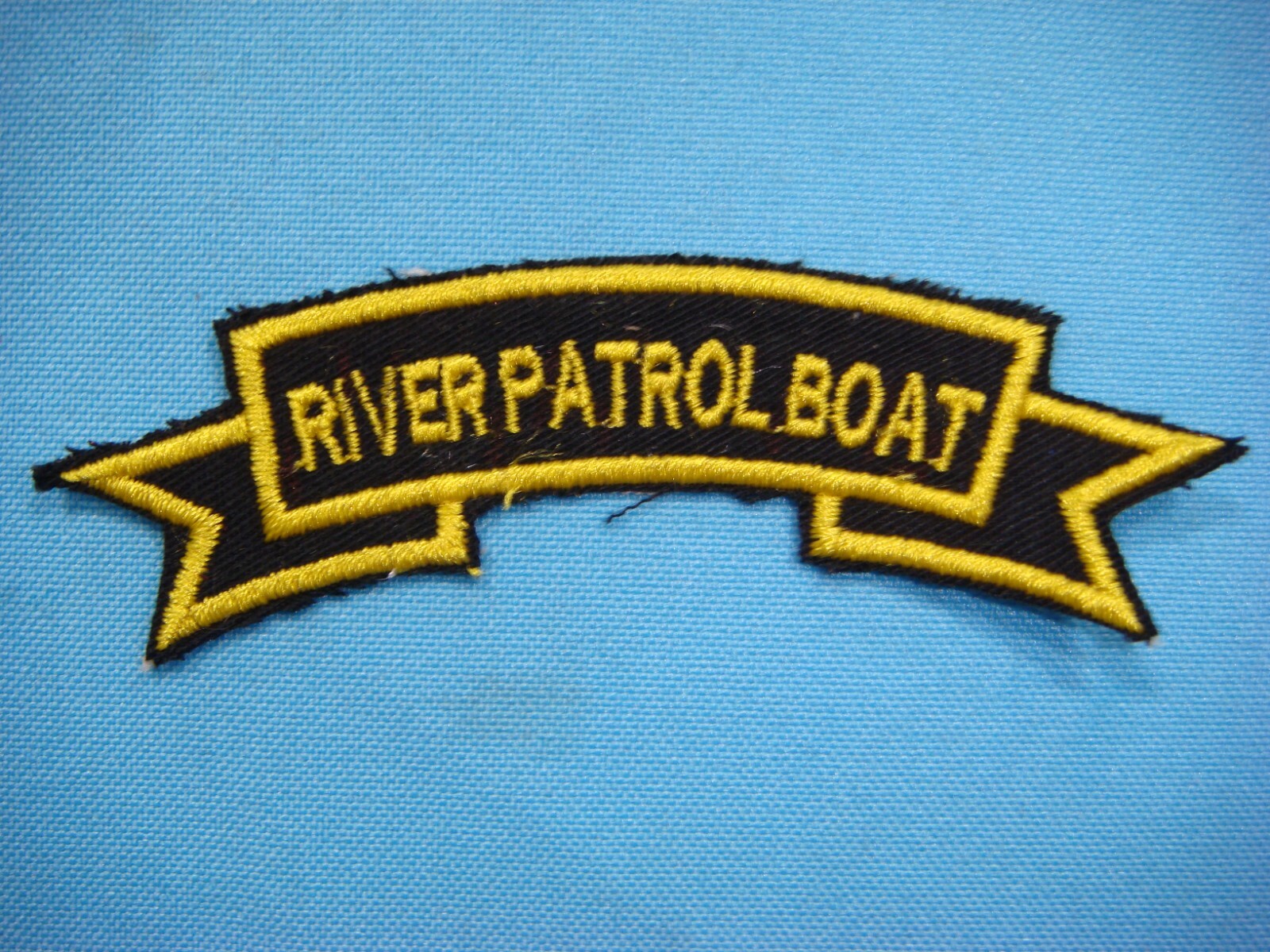 VIETNAM WAR SCROLL PATCH, US RIVER PATROL BOAT