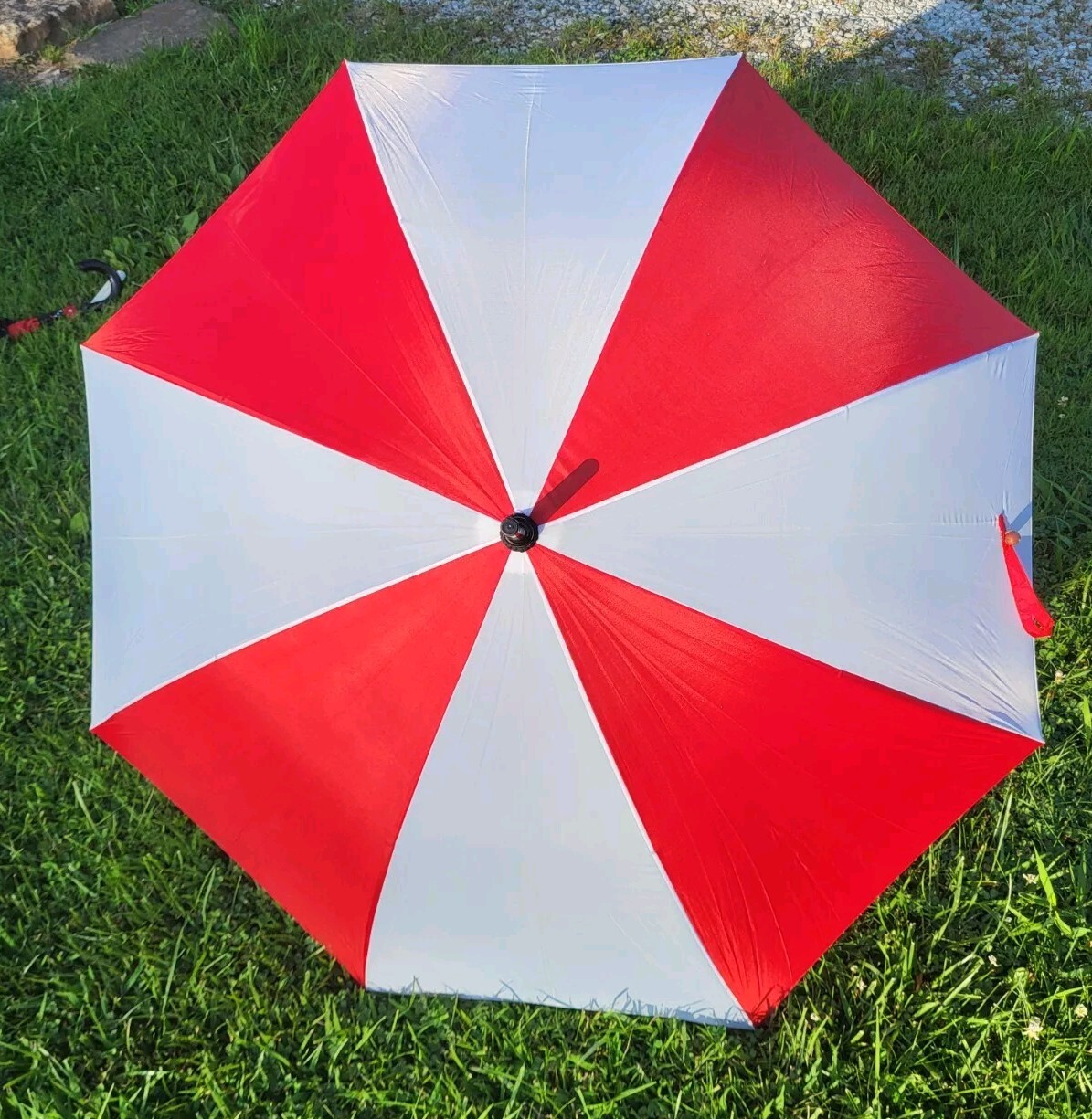 48" Aramis "Winning Colors" Red & White Umbrella Handle Football Theme New