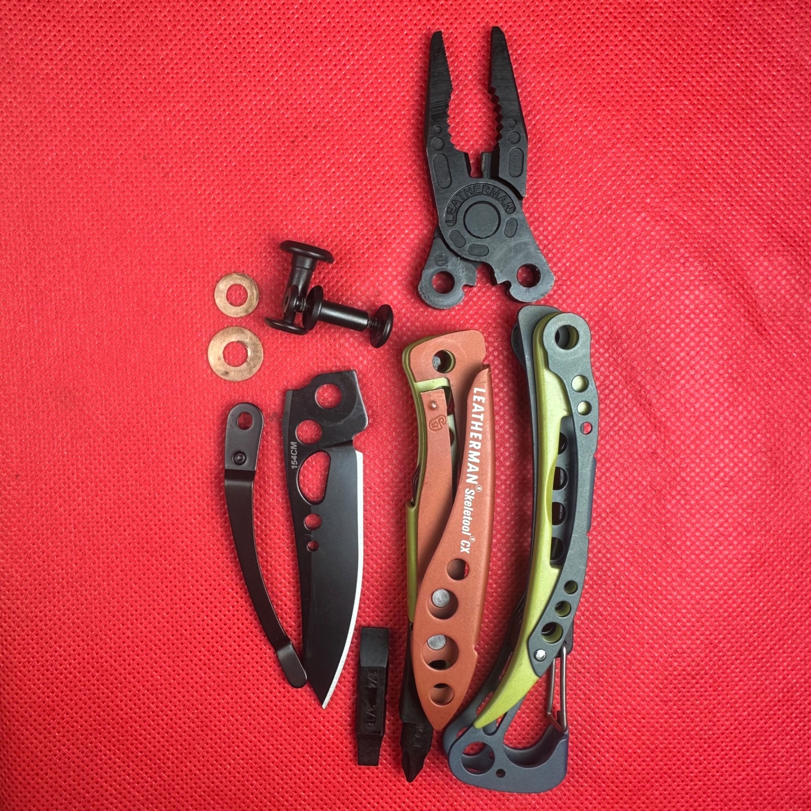 Aurora New parts Leatherman SKELETOOL CX: One (1) part for Repair/Mods, bits