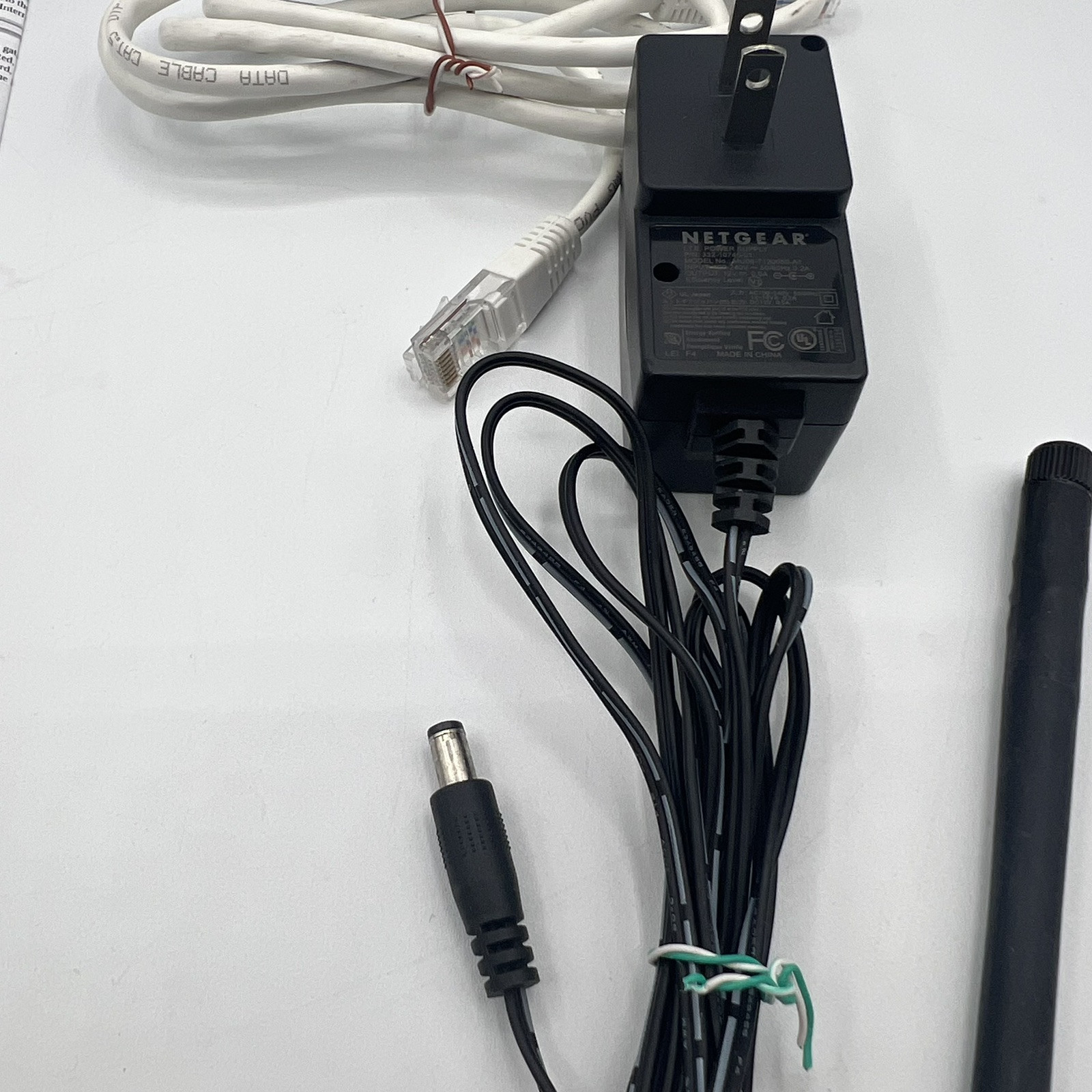 Netgear Wireless Cable Modem Gateway Router CG814GCMR