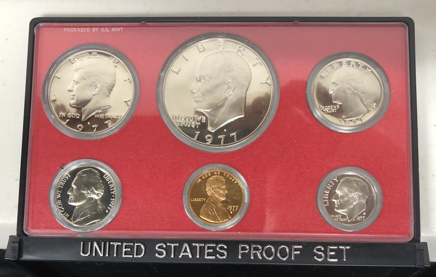 1977 United States Mint Proof San Francisco S Coin Set Complete w/ Box