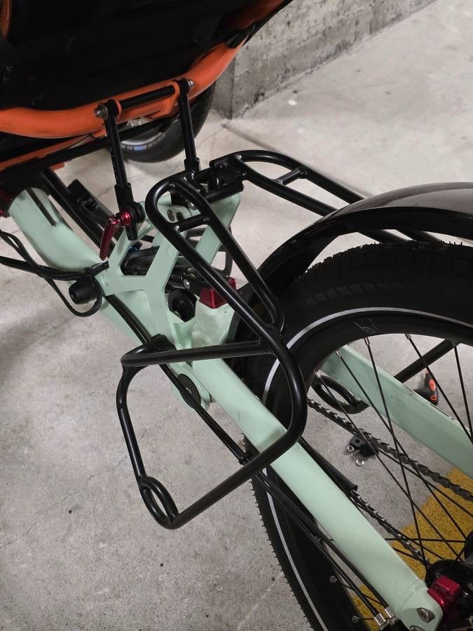 Azub Middle Rack