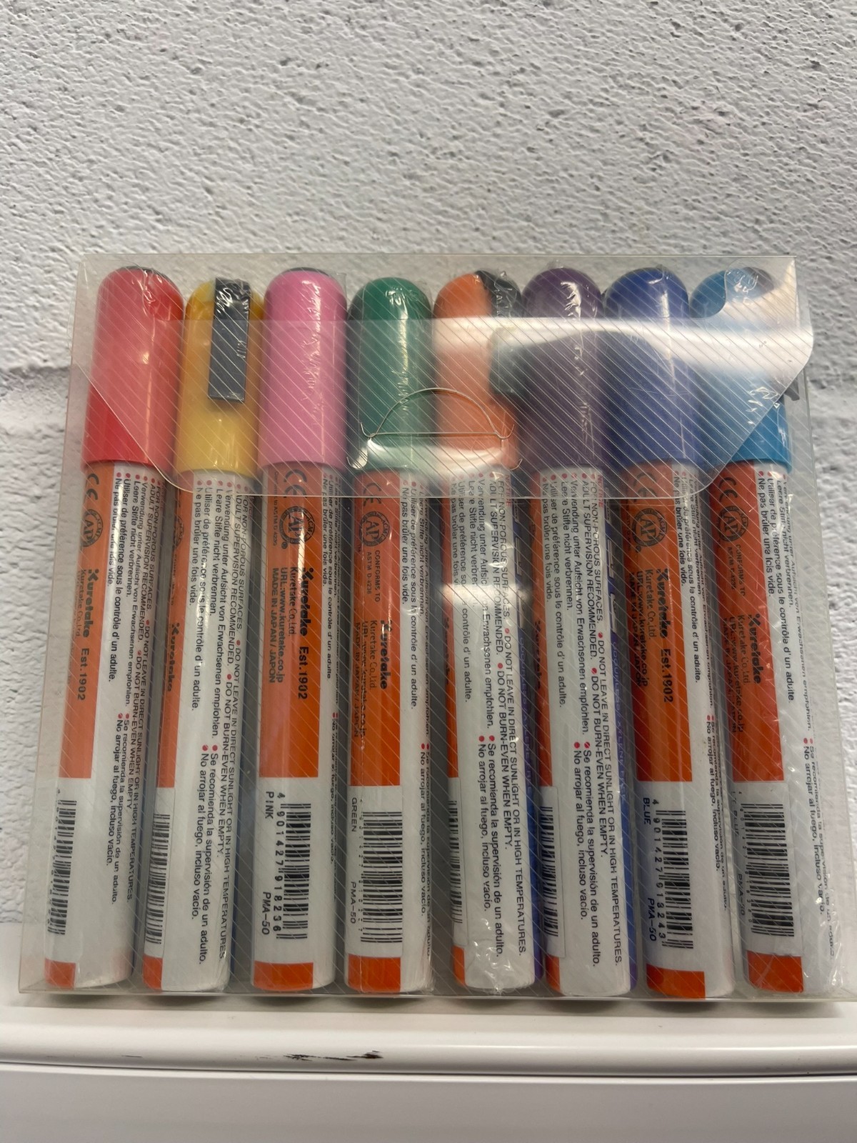 Kuretake ZIG Posterman PMA-50 Waterproof Chalk Pen – (8 Pack) Multicoloured