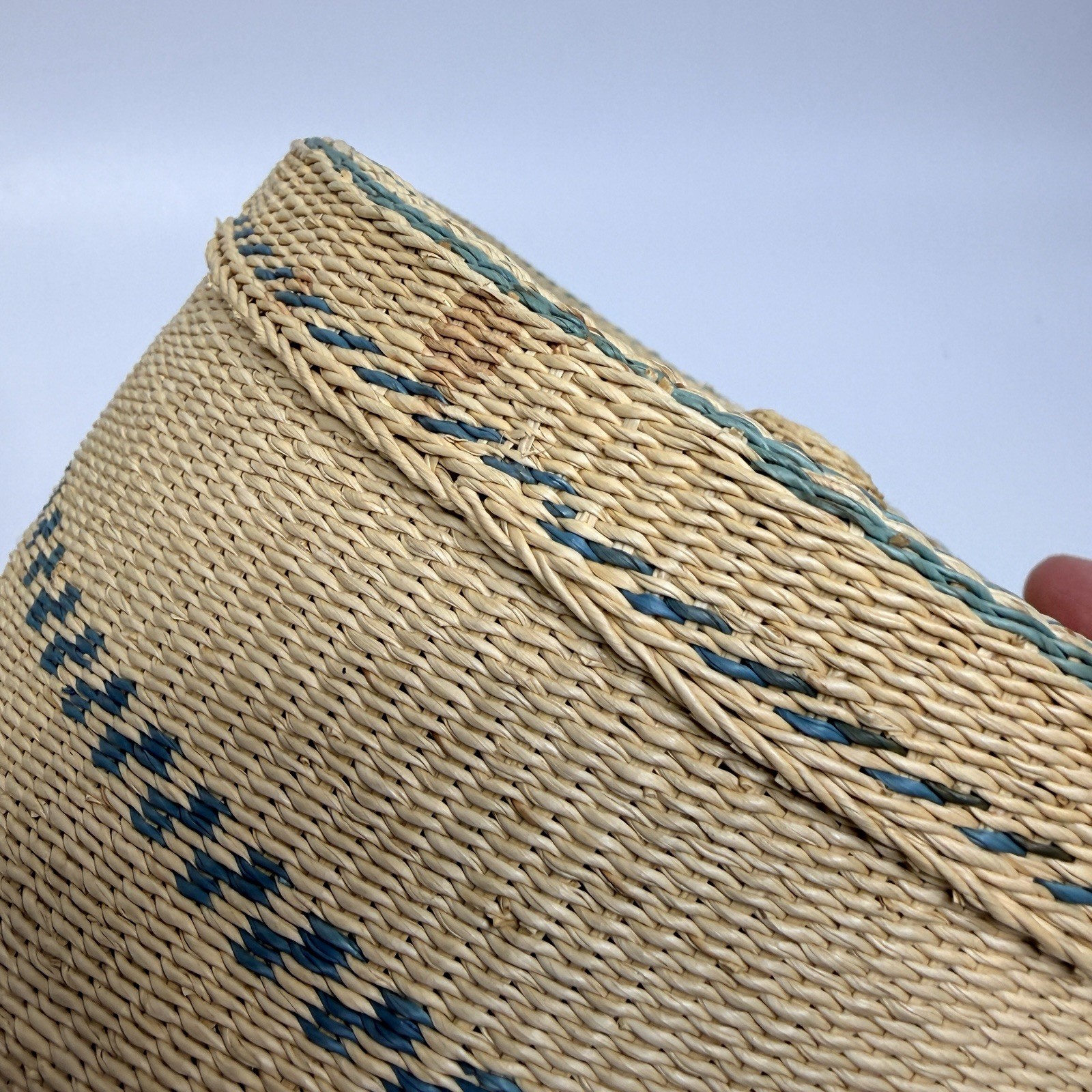 Set 2 Beige Teal Green Tightly Woven Nesting Baskets Lids Boxes Round 5.75" Boho
