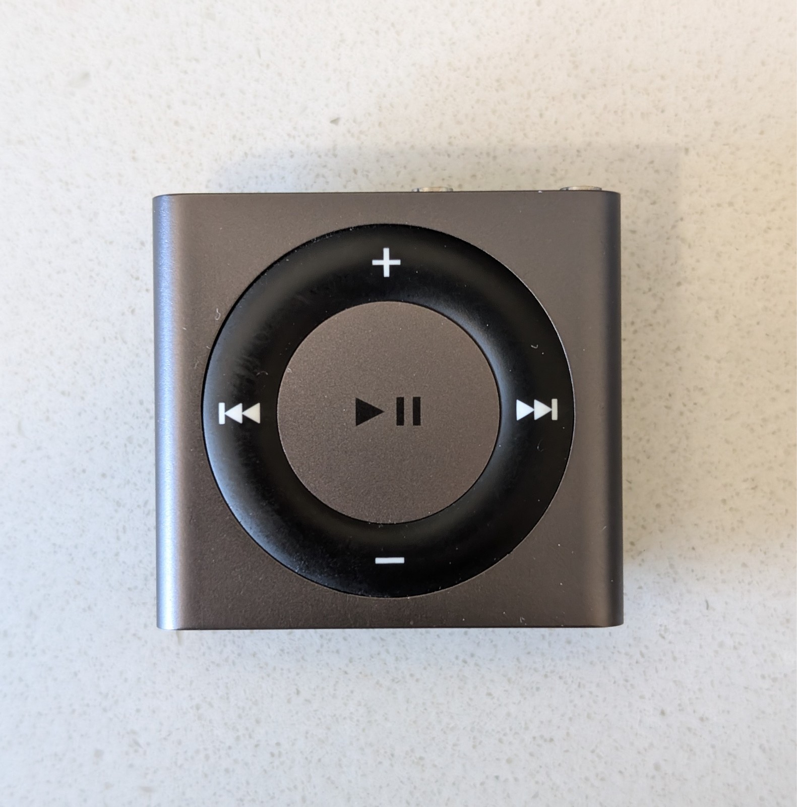 ipod shuffle 4th generation new open box mint condition