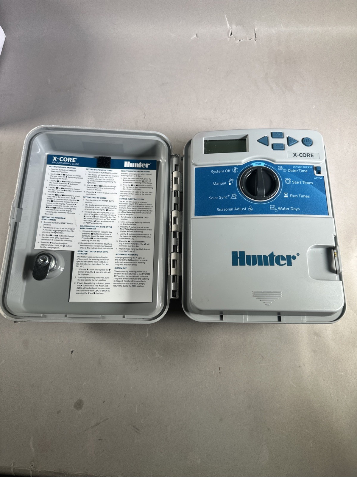 Hunter X-Core 6-Station Zone XC400 Sprinkler Irrigation Timer Controller Outdoor