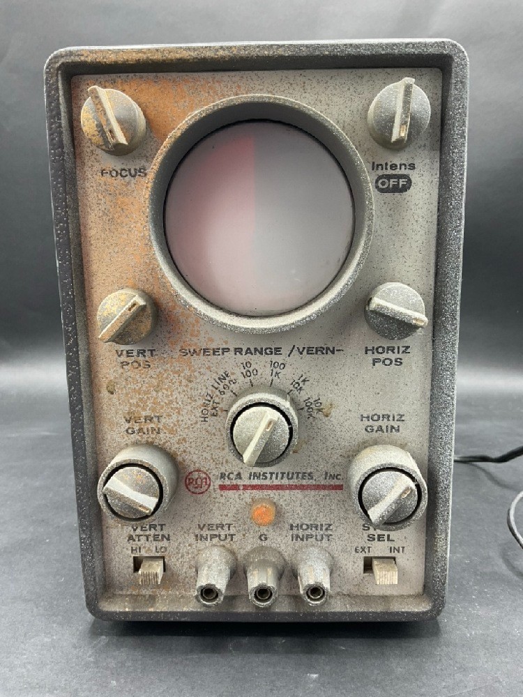 Vintage RCA Oscilloscope Institutes 54-45  ￼ tubed Not Tested As Is