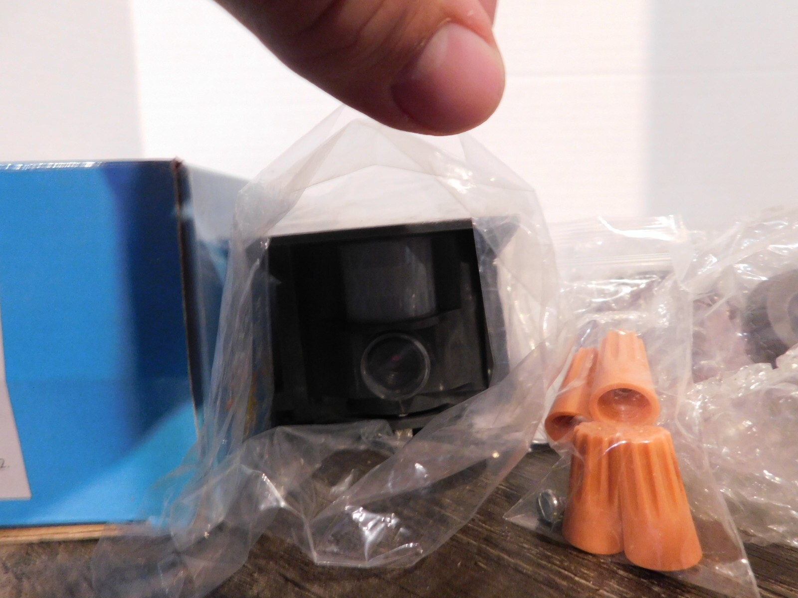 x10 Motion Activated Camera with Lights VT38A NEW