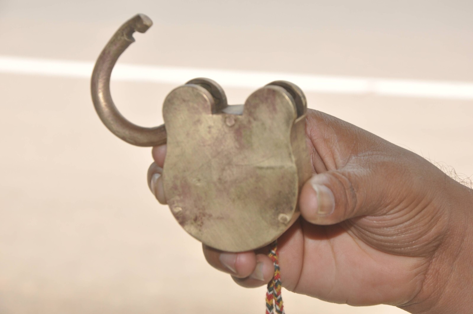 Vintage Brass Fine Quality Lines Engraved Handcrafted Padlock