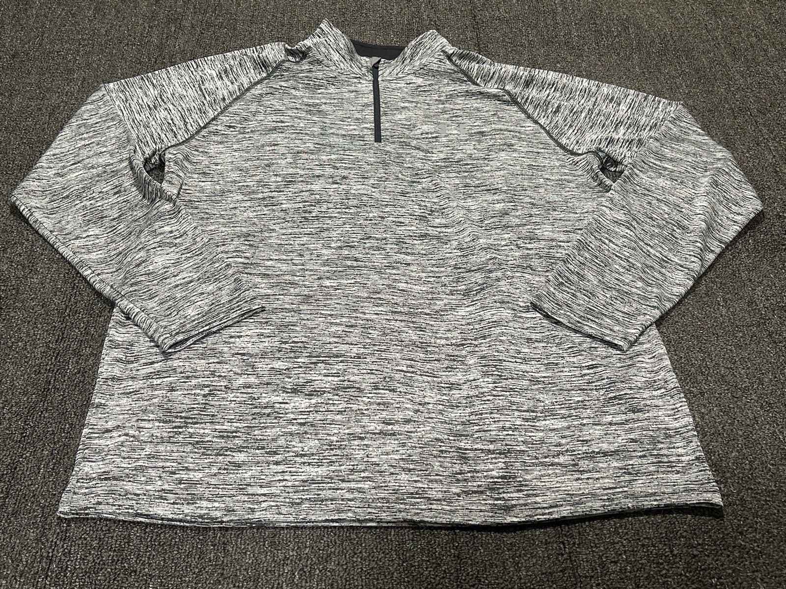 Under Armour Heatgear Men's Large 1/4 Zip Pullover Black Grey Logo Long Sleeve