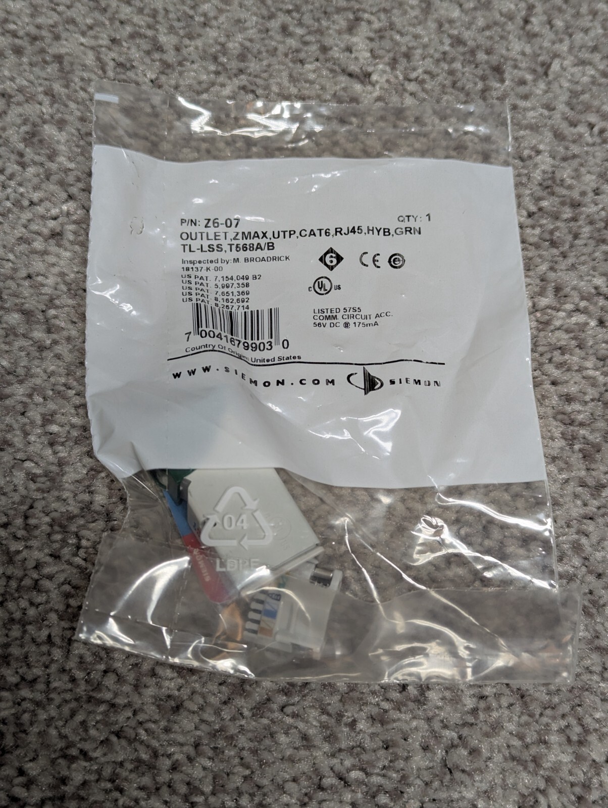 Siemon Z6-07 Qty (44) Copper, Outlet, ZMAX, UTP, Category 6, RJ45, Hybrid, Green
