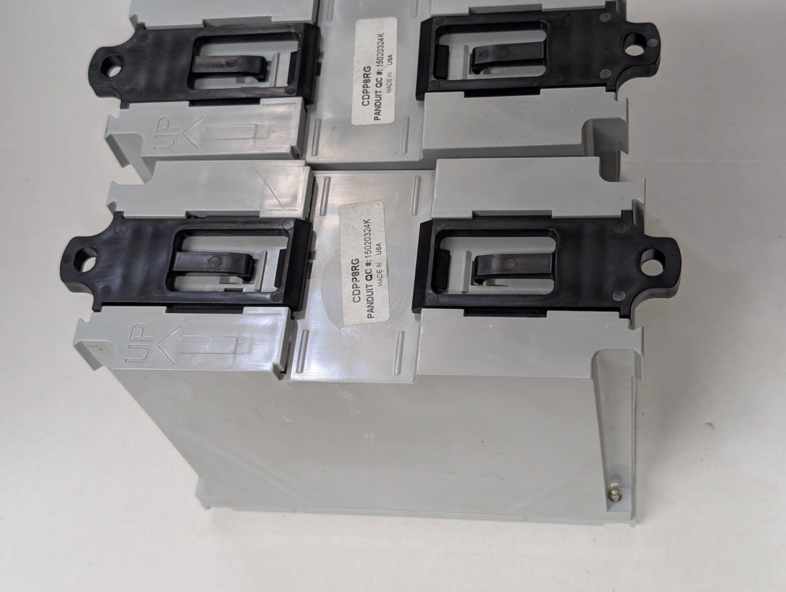 New Panduit CDPP8RG DIN Rail Shielded Patch Panel - No Box