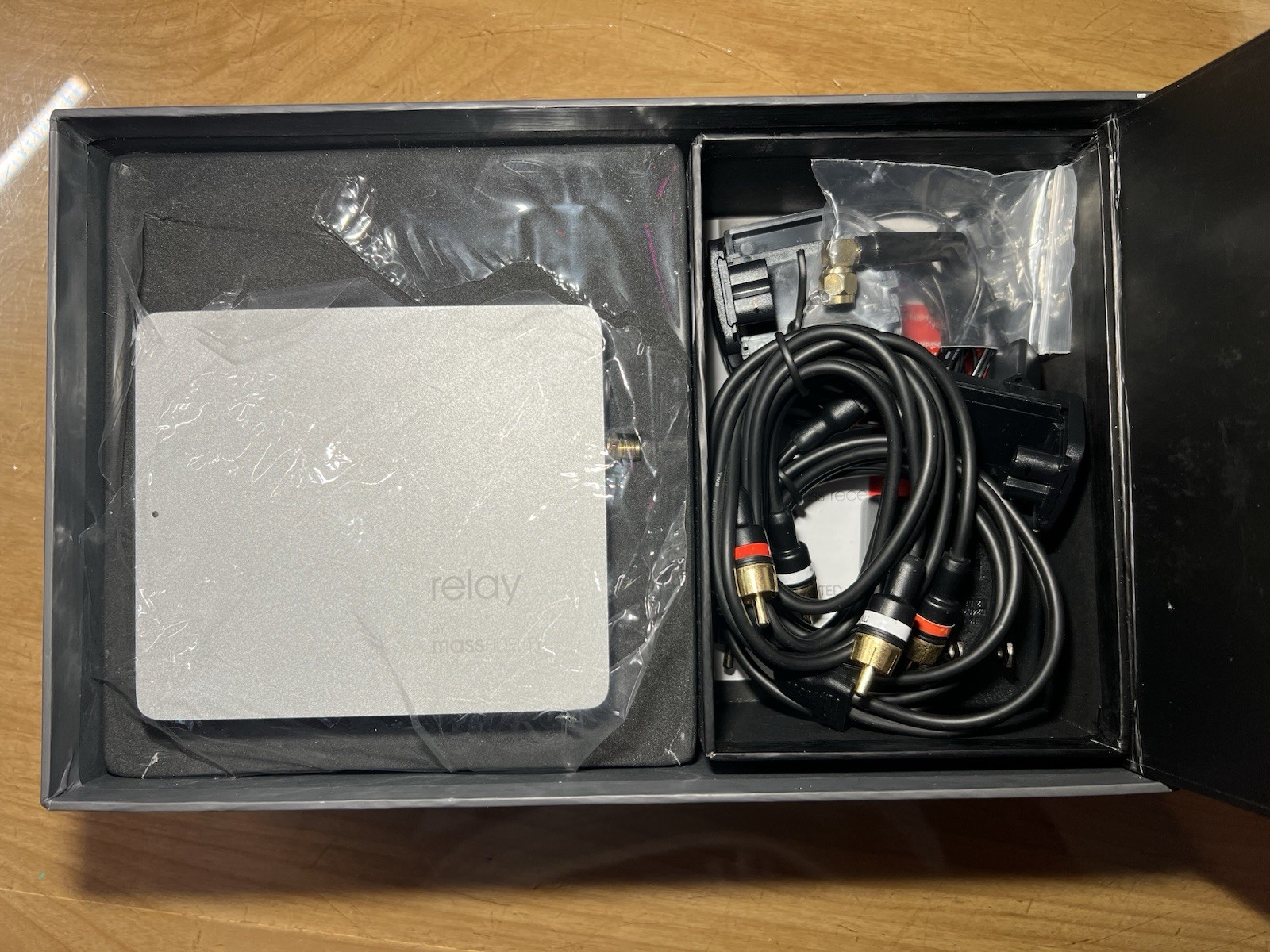 Mass Fidelity Relay Hi-Fi Bluetooth Wireless Receiver DAC Open Box