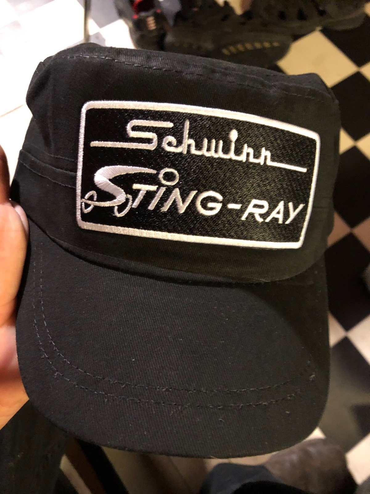 STINGRAY PATCH. SCHWINN SEW ON OR IRON ON ICONIC BICYCLE PATCH NEW CONDITION