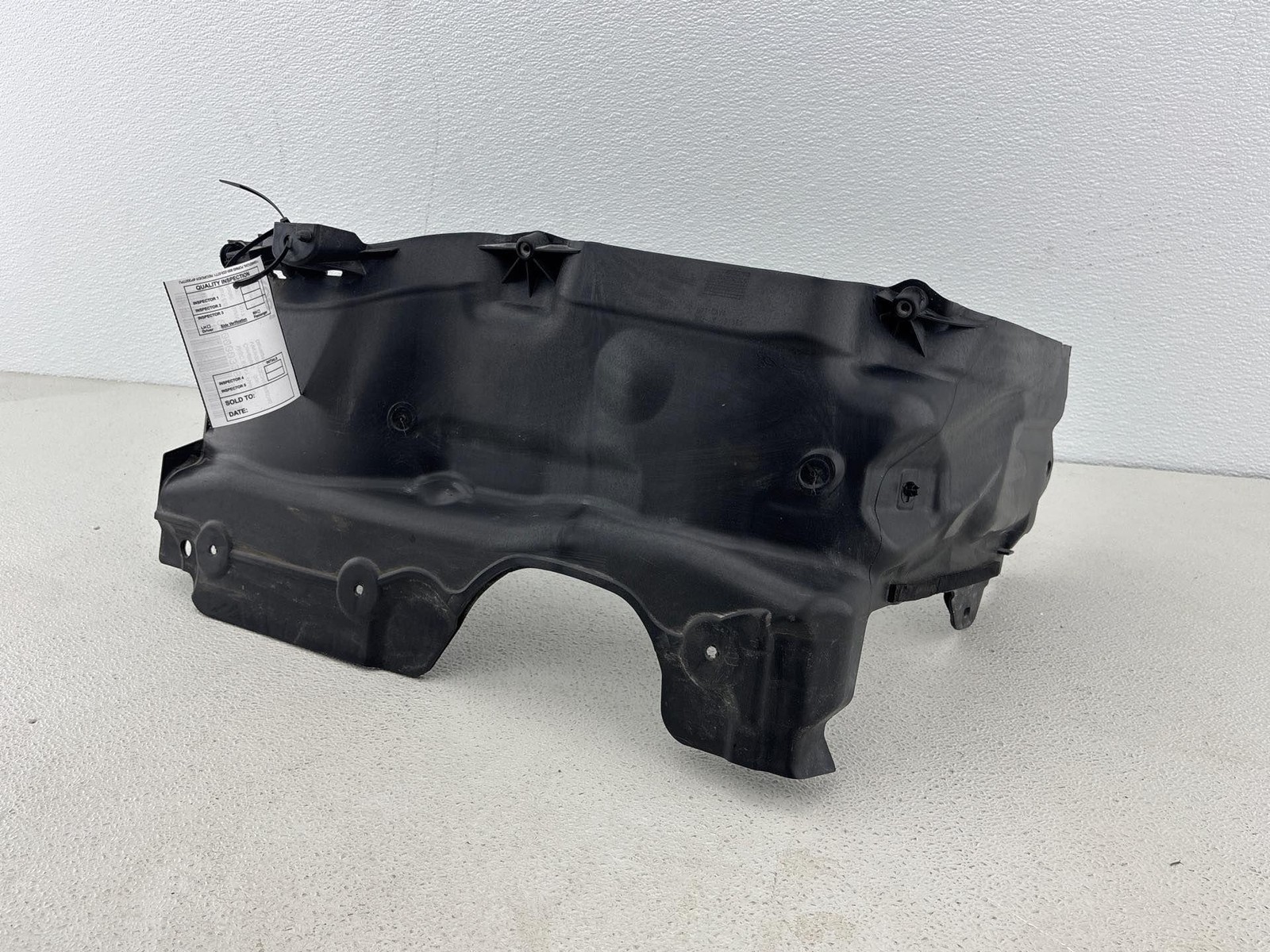2016-22Bmw X1 F48 Lower Section Bulkhead & Air Temperature Sensor Oem