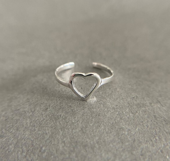 Valentine's Gift For Women's Solid Metal Heart Adjustable Toe Ring 925 Silver