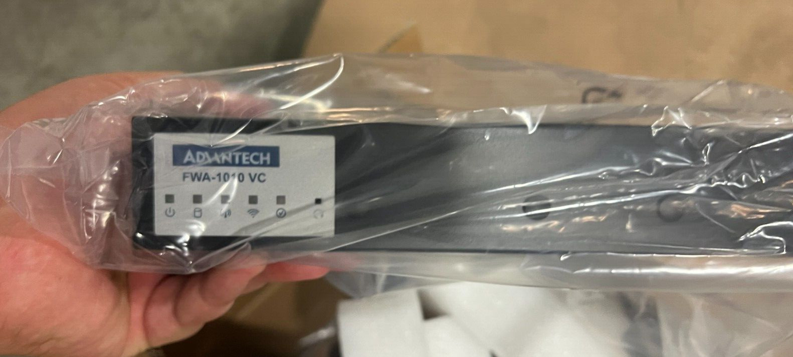 Advantech FWA-1010VC Tabletop Network Appliance SD-WAN Appliance for CPE(NOB)