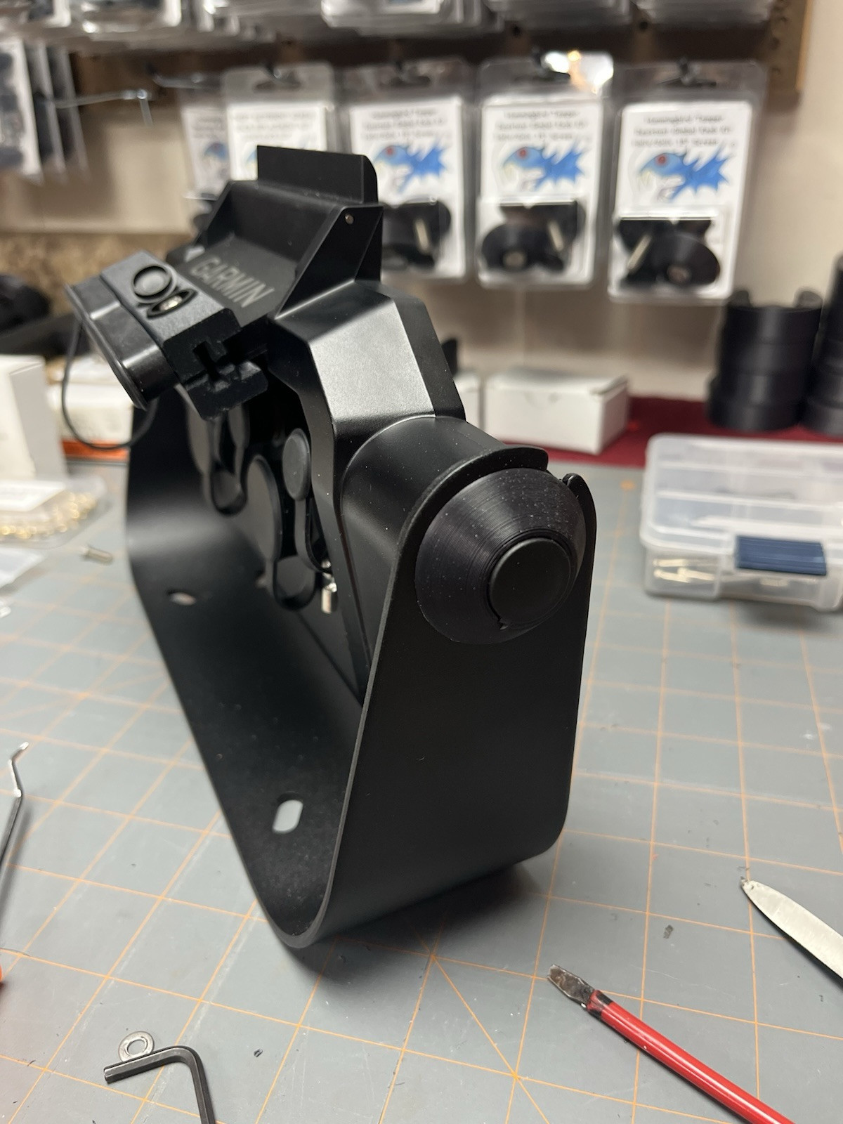 Garmin Echomap Tamper Resistant Cradle Latch and Gimble Knob Kit Combo