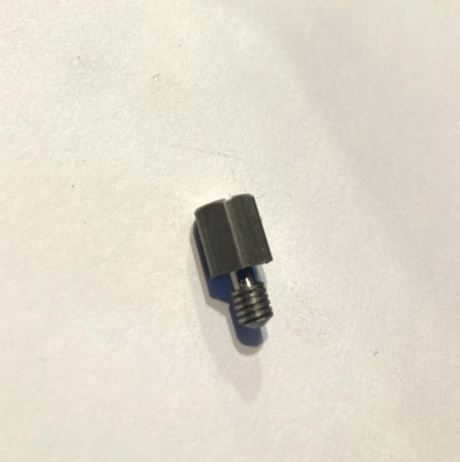 coleman lantern lamp shade holder screw