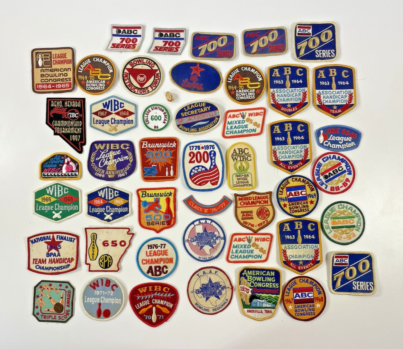 Bowling Patches Lot Of 45 Brunswick ABC BPAA AMF Pepsi WIBC BPA Misc. & Pin