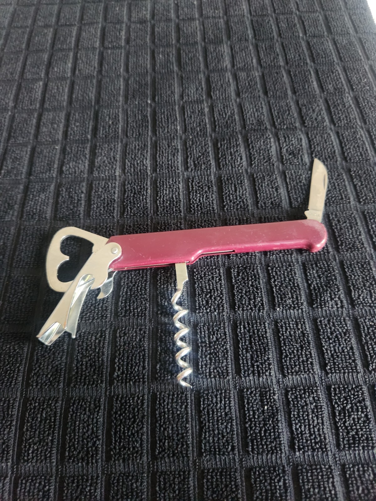 All-in-one Waiters Folding Tool • Can Opener, Cork Screw, Bottle Opener, Knife