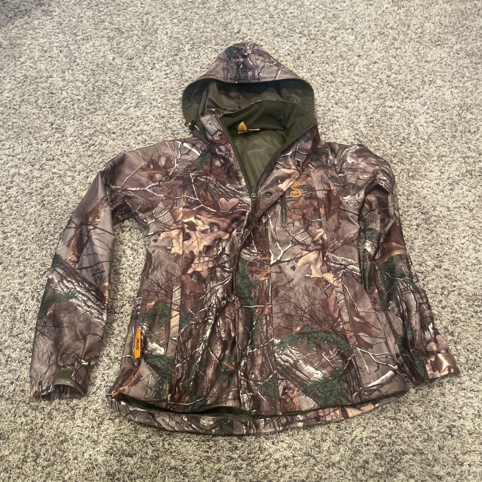 She Outdoor Women's  small Jacket Camo Insulated Hooded Full Zip